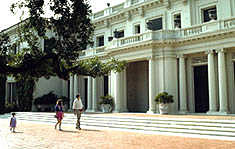 Huntington art gallery